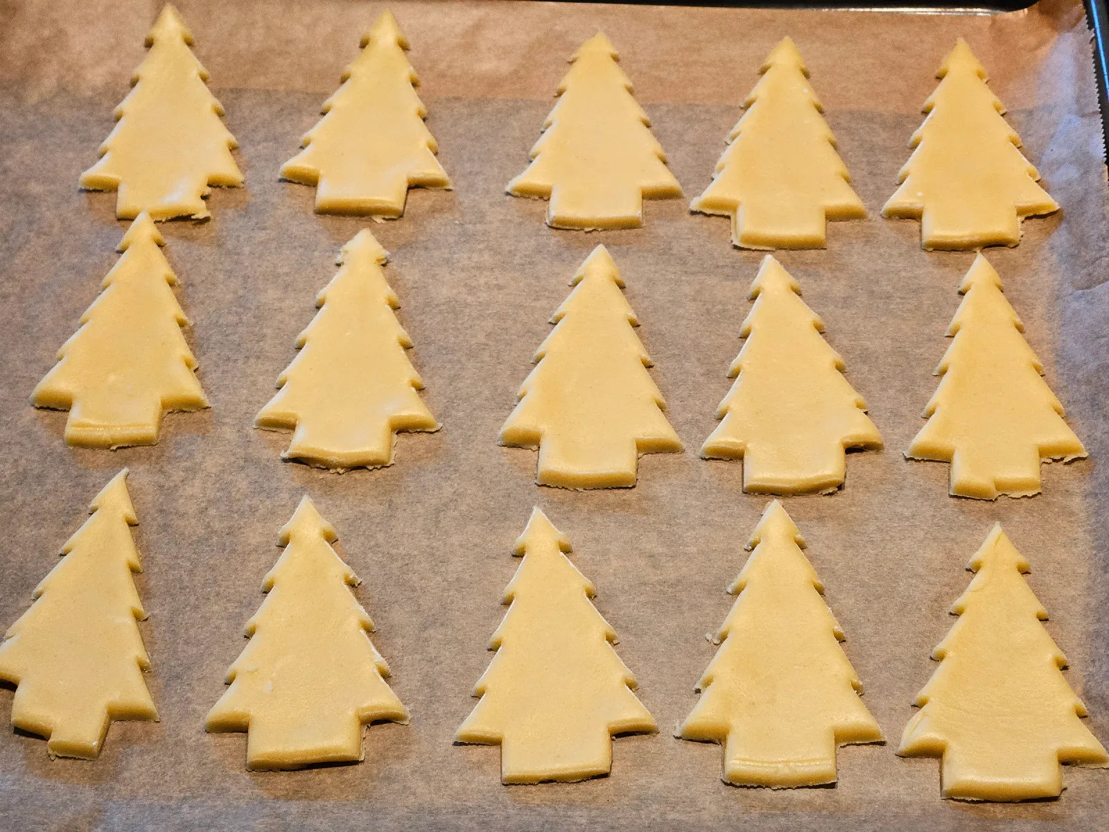 Xmas Tree Cookie Roller Cutter