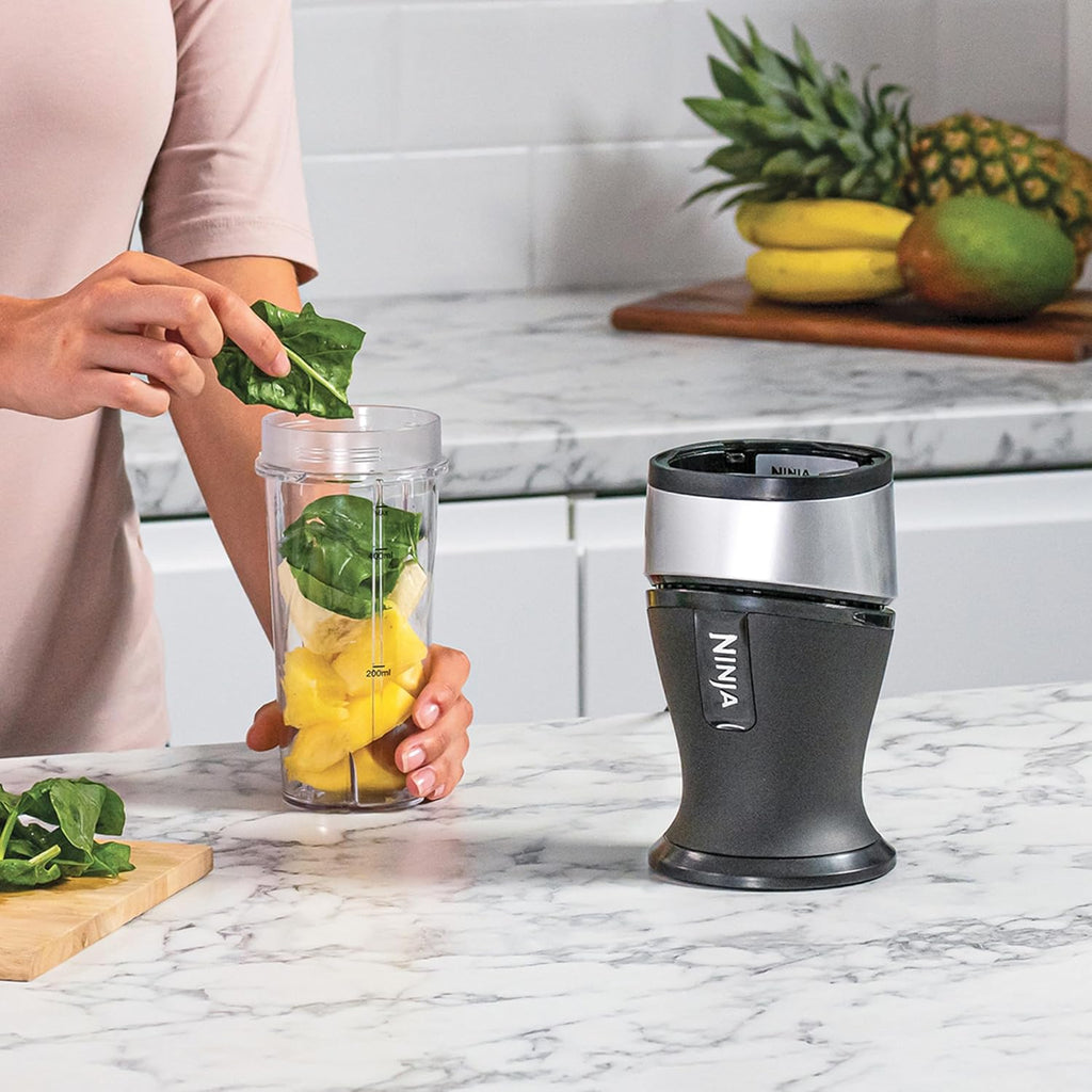 Ninja 700 W Slim Mixer & Smoothie Maker